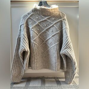 LUNYA Sweater